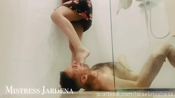 Scatbook.com (Mistress Jardena) Pi bitch shower treatments [HD 720p] Kaviar, Humiliation