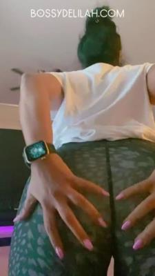 Scatbook (Bossy Delilah) Steven Paypig Fart Sniffer Reward [SD] USA, Kaviar Scat-Slaves.net