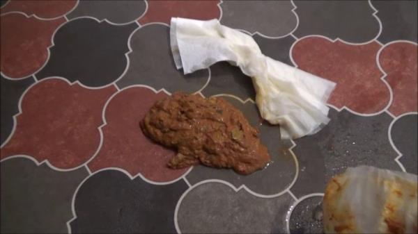 Scatshop.com (Mistress Roberta) Teasing And Cereals Breakfast [SD] Fetish, Romanian