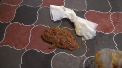 Scatshop.com (Mistress Roberta) Teasing And Cereals Breakfast [SD] Fetish, Romanian