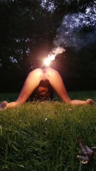 Scatbook (LilButtLex) Fireworks! [UltraHD 2K] Scat, Fetish