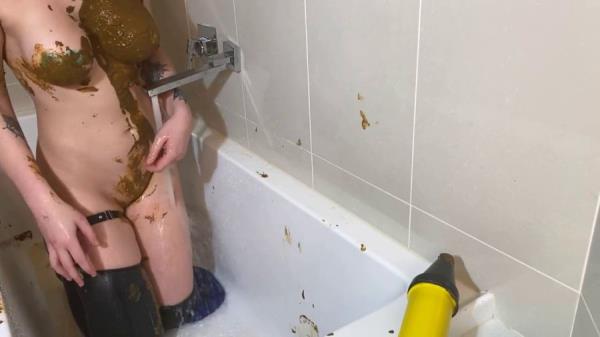 Scatbook.com (Filthy Skye) Shitting Girl 56 [HD 720p] Defecation, Scat Wife