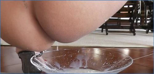 Princesses Enema with Milk (Nikki and Rachel) Scat, Pissing [FullHD 1080p / 2025] 231.14 MB – Scat-Slaves poster