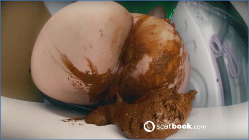 Sweet Betty Parlour's FullHD 1080p Anal Kaviar Experience