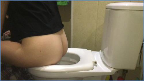 Intense Session with Alice Top in HD 720p on Scat-Fetish.com – Scat-Slaves poster