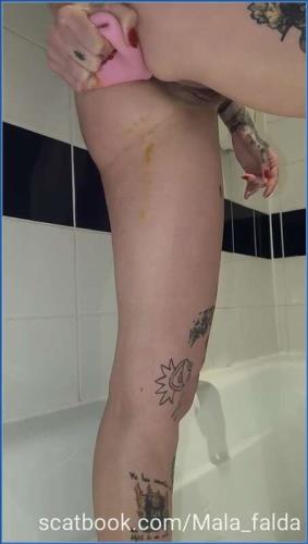 Intense Kaviar Scene with Malafalda on Shower-darkfans SiteRip – Scat-Slaves poster