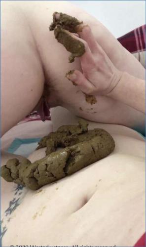 Wastedwetness Lesbians Get Messy with Toys in 4K