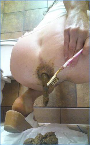 Zarzar01, Kat - MILF Scat Fetish Play in White Lingerie [FullHD 1080p]