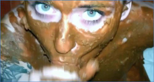 Download Dirty Betty USA Teen Toilet Fetish in FullHD 1080p Scat-Slaves.net