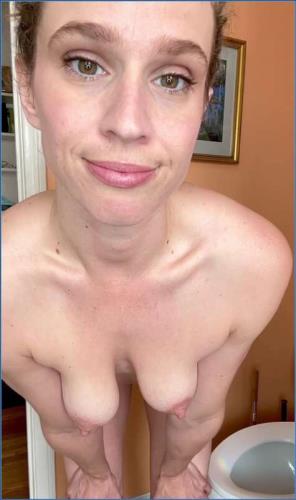 Smearing Fetish Action with Romanian Mistress in FullHD 1080p