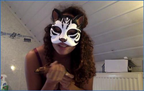 KinkyCat's Intense Scat Fetish Adventure in Belgium [SiteRip]