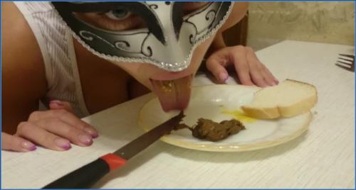 Download Natalya’s Scat Showdown in HD Scat-Slaves.net