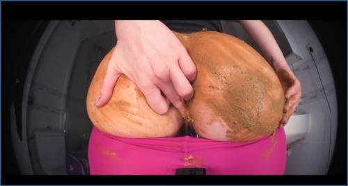 Vintage Mistress's Hardcore Shitting Vid in HD – Scat-Slaves poster