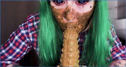 Russian Scat Fetish in FullHD: Devil May Diving in Shit – Scat-Slaves poster