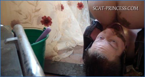 Download Young Dominas Rule: Mexican Water Sports in HD Scat-Slaves.net