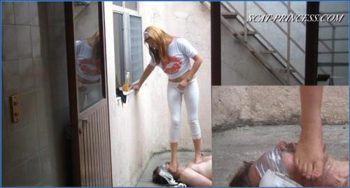 Chrystal runs Mexican scat show in HD – Scat-Slaves poster