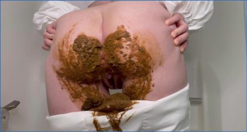 High Priestess of Pants Shitting in FullHD 1080p on Scat-Shop – Scat-Slaves poster