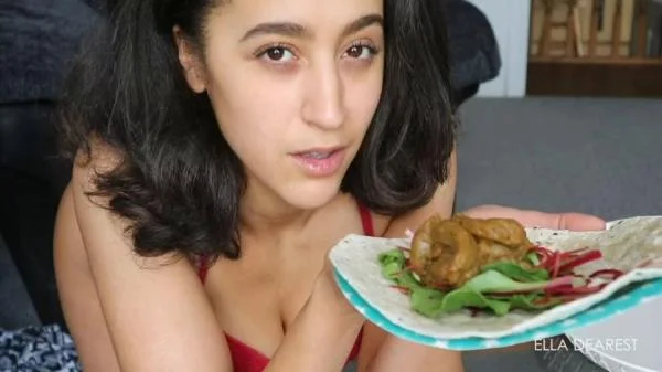 Download Snack For My Boyfriend [HD 720p] Solo, Defecation (Scatbook.com) Scat-Slaves.net