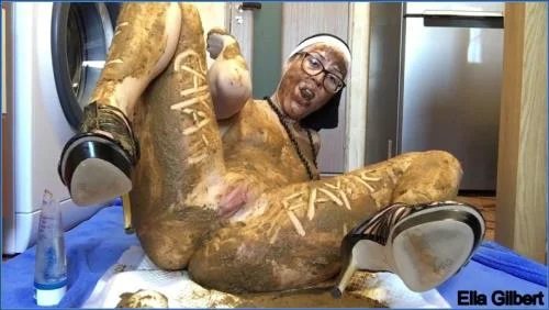 Download Full of Shit Nun Scat, Solo [HD 720p / 2017] 1.46 GB Scat-Slaves.net