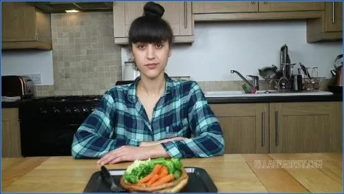 Download Sunday Dinner Scat, Farting [HD 720p / 2023] 59.62 MB Scat-Slaves.net