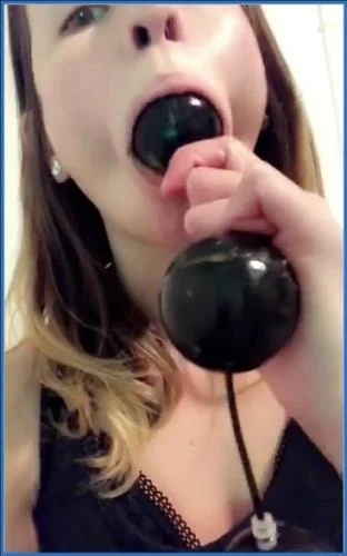 Download LilbuttLex Extreme Anal Beads & Gape - Scat Fetish SD Scat-Slaves.net