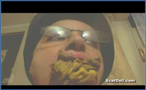 Doll does her thing with scat fetish in 4K – Scat-Slaves poster