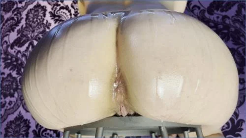 Queen Kitsy's Scat Fetish and Fart Play in UHD