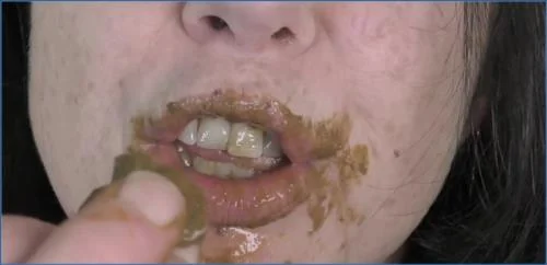 Dirtygardengirl Explores Extreme Scat Fetish in POV Up Close Personal 2 FullHD