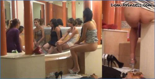 Download Samantha in Extreme Granny Scat and Dirty Talk clip Scat-Fetish.com