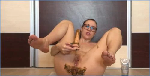 Josslyn Kane's Dirty Fetish Fun After One Month - related scat video at Scat-Fetish