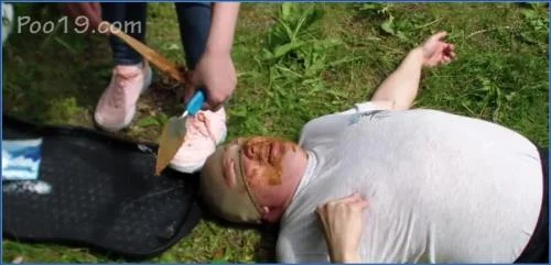 MilanaSmelly and Five Girls in Extreme Fetish Scat Humiliation clip - related scat video at Scat-Fetish