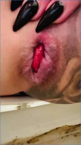 Taylor Nicole's Extreme Prolapse and Scat Fetish clip - scat porn video at Scat-Fetish.com