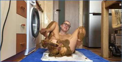Ella Gilbert Scat Fetish Performance in FullHD – Scat-Slaves poster