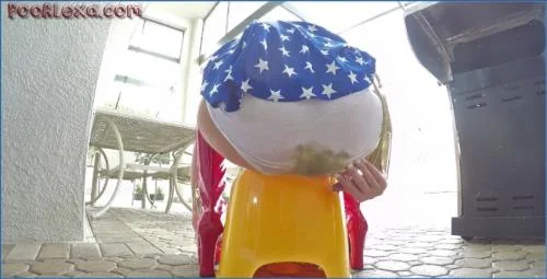 Gassy Scat Fun with Wonder Women Messy Panty Poop Watch Online USA – Scat-Slaves poster