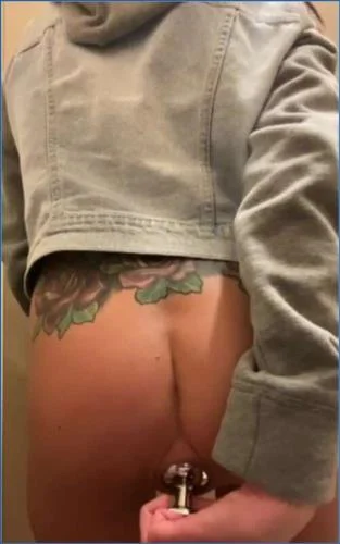 Anal Scat Fetish Licking Plug and Pee Scat in USA