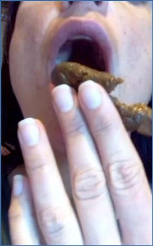 Download Liglee Poo In Her Mouth: Extreme Scat and Piss Fetish HD Download Scat-Slaves.net