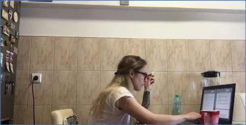 Download Gina's Big Ass Scat Explosion in FullHD Scat-Slaves.net