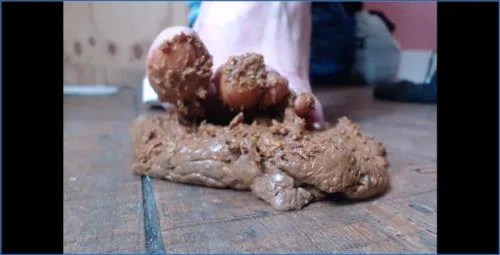 Liglee Delivers Extreme Fetish Scat and Dildo Action in HD – Scat-Slaves poster