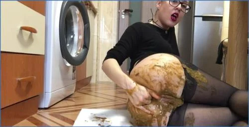 Ella Gilbert Fetish Scat POV Accident FullHD 4K – Scat-Slaves poster