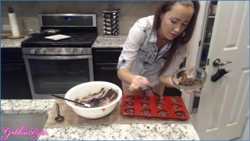 Download Goddess Ryan's Intense Hardcore Scat and Fetish Fart Session FullHD Scat-Slaves.net