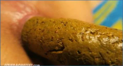 LoveRachelle2 in USA Farting Scat Action - scat porn video at Scat-Fetish.com