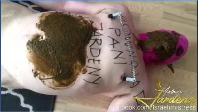 Mistress Jardena Downloads Scat and Pissing Femdom Kaviar Action - popular scat video at Scat-Fetish