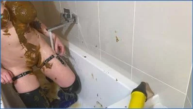 Sordid Skye - Amateur Scat Enema and Speculum Anal Play Compilation - related scat video at Scat-Fetish