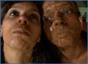 Kaviar Video - Scat Secretary Girls Sabine-Anna-Luanna Defecate - popular scat video at Scat-Fetish
