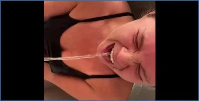 Download Foxness Defecates and Gapes While Peeing - Wild Scat Action - HD Scat-Fetish.com