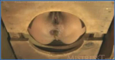 TheOnlyScatQueenDelilah Takes Charge in Extreme Latina Scat Femdom - scat porn video at Scat-Fetish.com