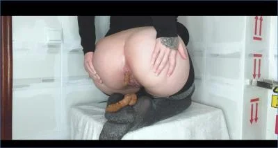 Dirty Betty Defies Boundaries with Extreme Shitting and Nasty Play - scat porn video at Scat-Fetish.com