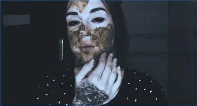 SweetBettyParlour Shits and Smears in Freaky Horror Roleplay - scat porn video at Scat-Fetish.com
