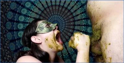 LatinaScatWife Facesitting and Giving a Dirty Blowjob - scat porn video at Scat-Fetish.com