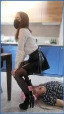 Mistress Jardena uses a sissy slut like a bowl in this scat and femdom video - scat porn video at Scat-Fetish.com